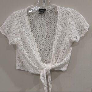 Rue21 Lace Knit White knitted tie-up crop top.  Size Large